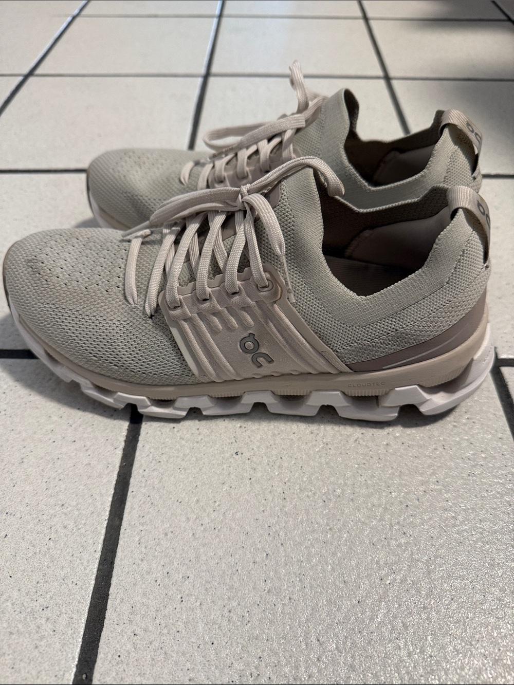 On cloudswift 4 road-running shoes - Picture 4 of 5